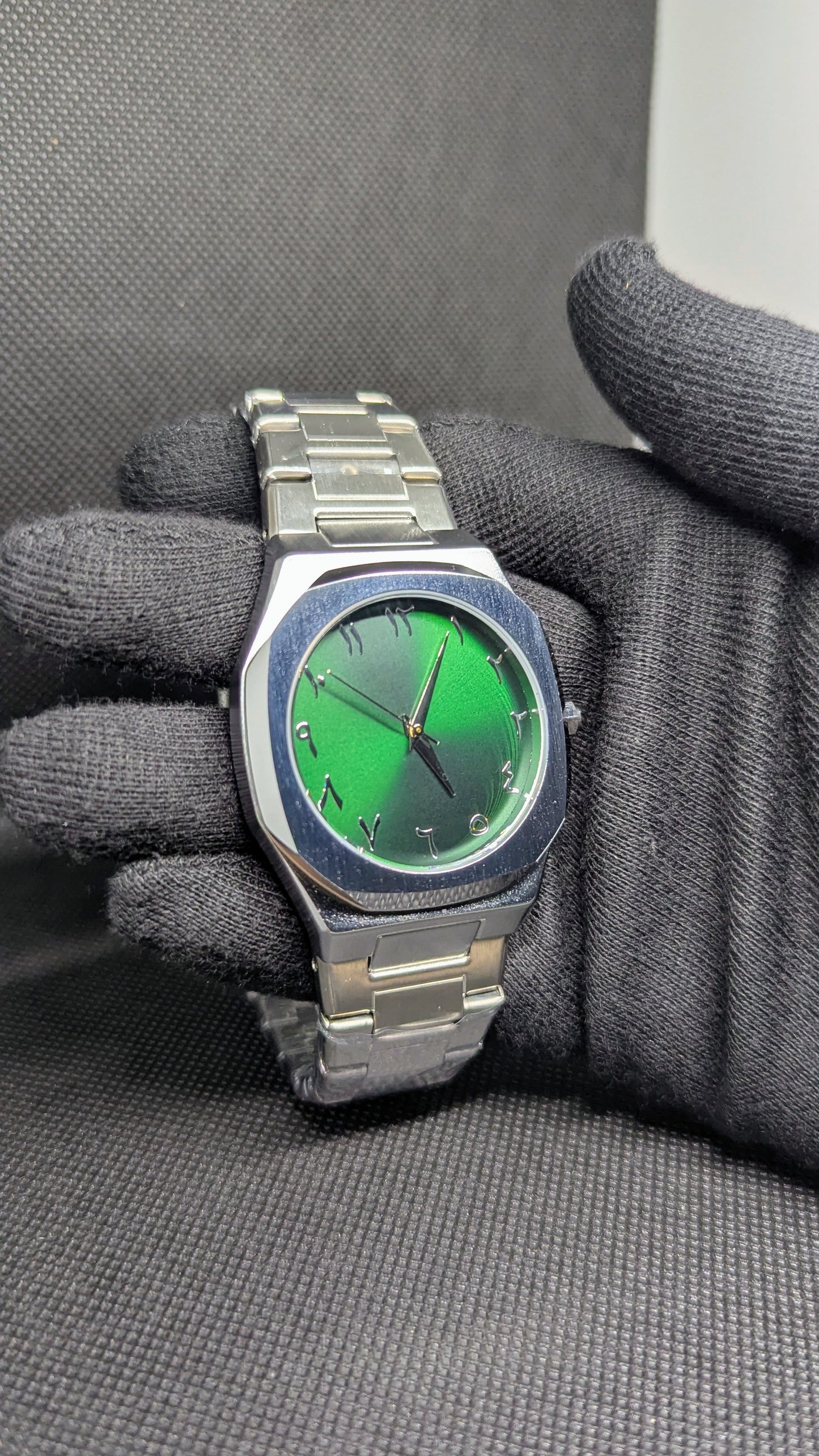 Silver Arabic Aura Watch - Stainless Steel